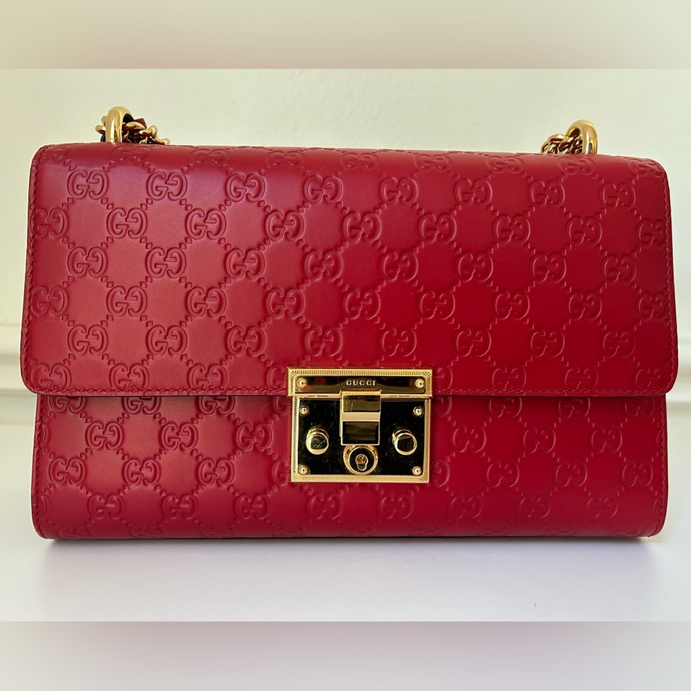 Gucci Hibis Red GG Leather Calf Shoulder Bag With Padlock